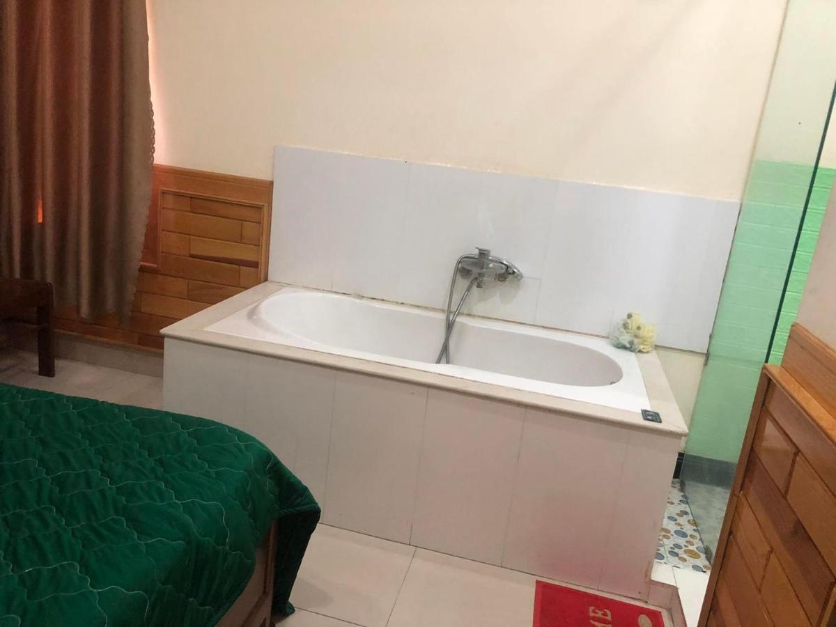Hoang Gia Bao Hotel Tỉnh Kontum Exteriér fotografie
